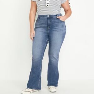 Old Navy Extra High Rise Secret Smooth Pocket Flare Jeans Size 14